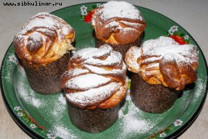 Кулич с корицей и шоколадом
