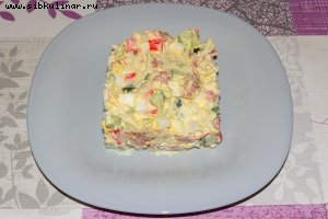 Крабовый салат с горбушей