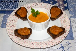 Бутерброды с кабачковой икрой