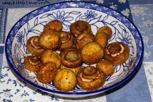 Шампиньоны в майонезе в аэрогриле