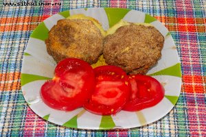 Мясные зразы с картофельным пюре
