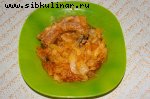 Тушеная капуста со свиными ребрышками