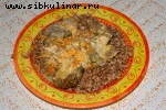 Печень в сливочном соусе с луком и морковью