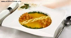 Суп-пюре картофельный с пикантными гренками