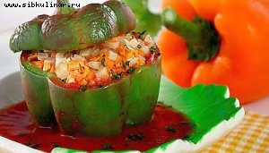 Перец, фаршированный овощами