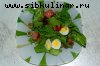 Салат с семгой и оливками