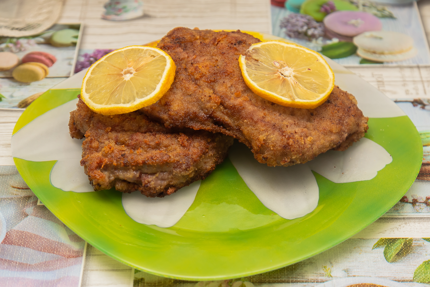 Телячий эскалоп по-венски