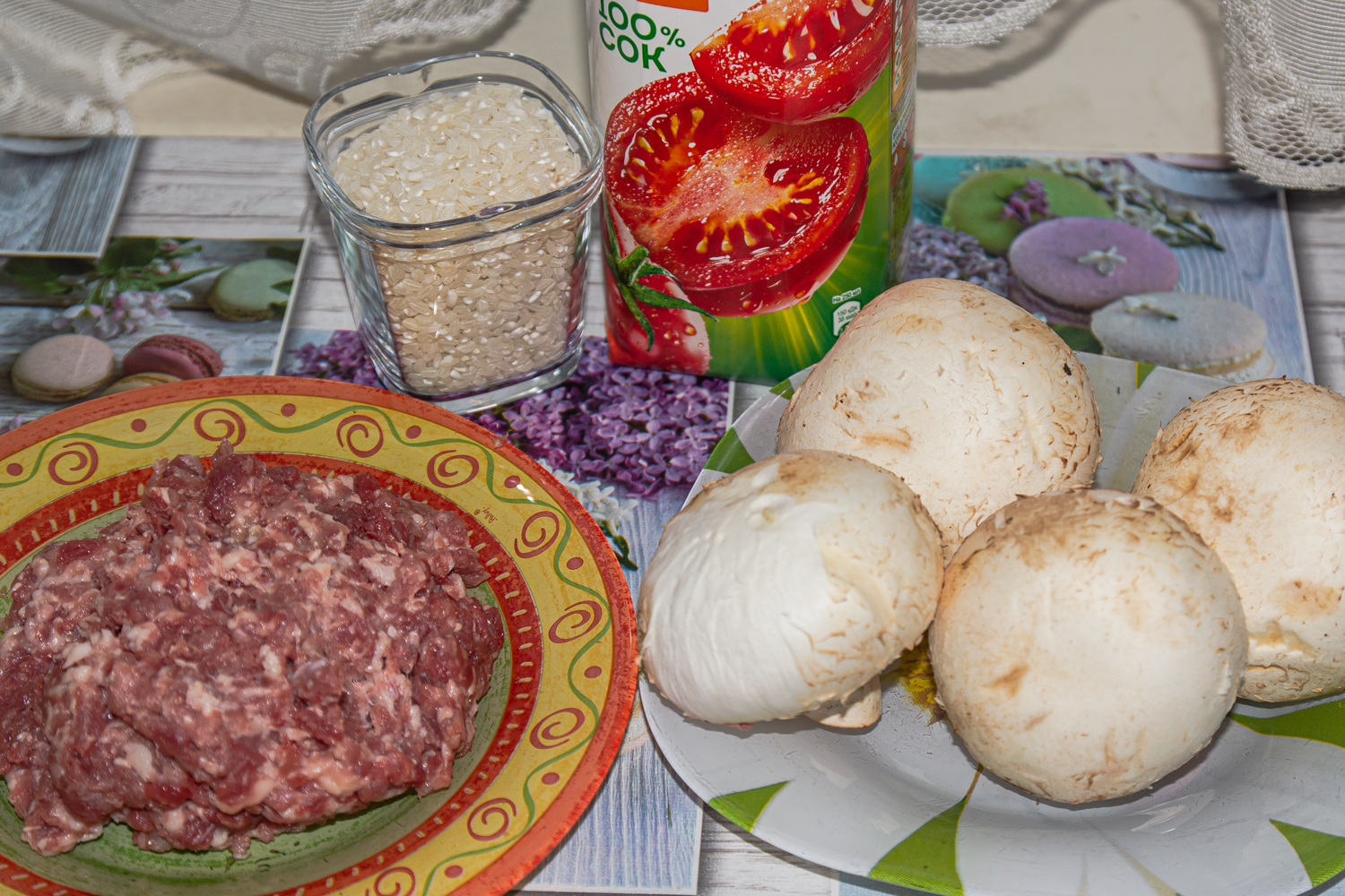 продукты для рецепта Тефтели с грибами в томатно-сметанном соусе