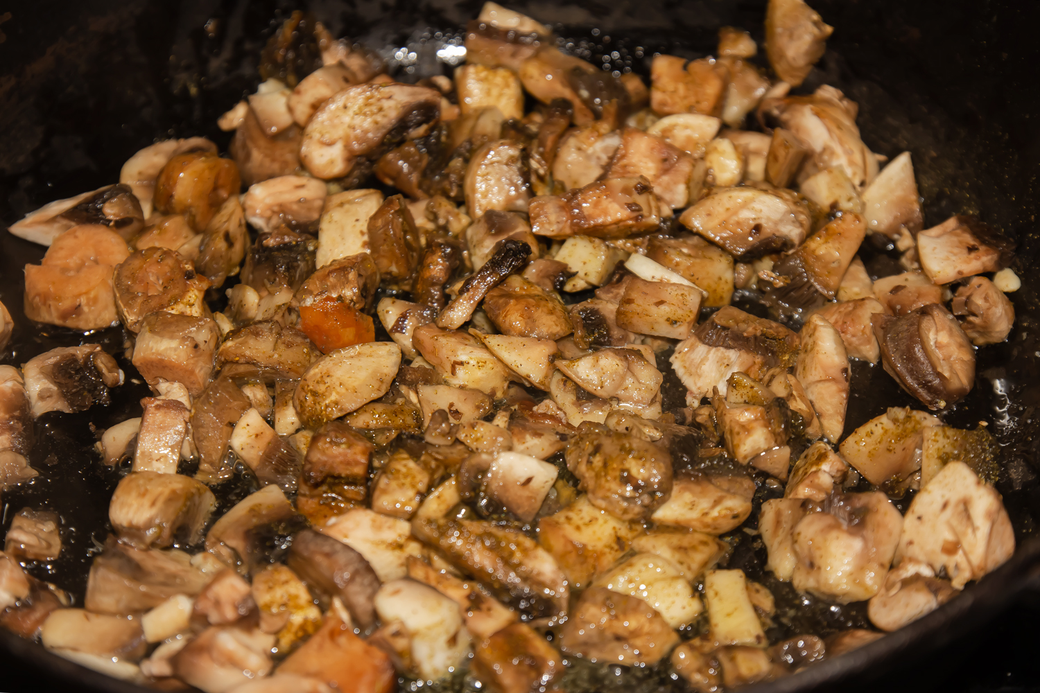 жаренные грибы по рецепту Лаваш с копченой курицей и грибами 
