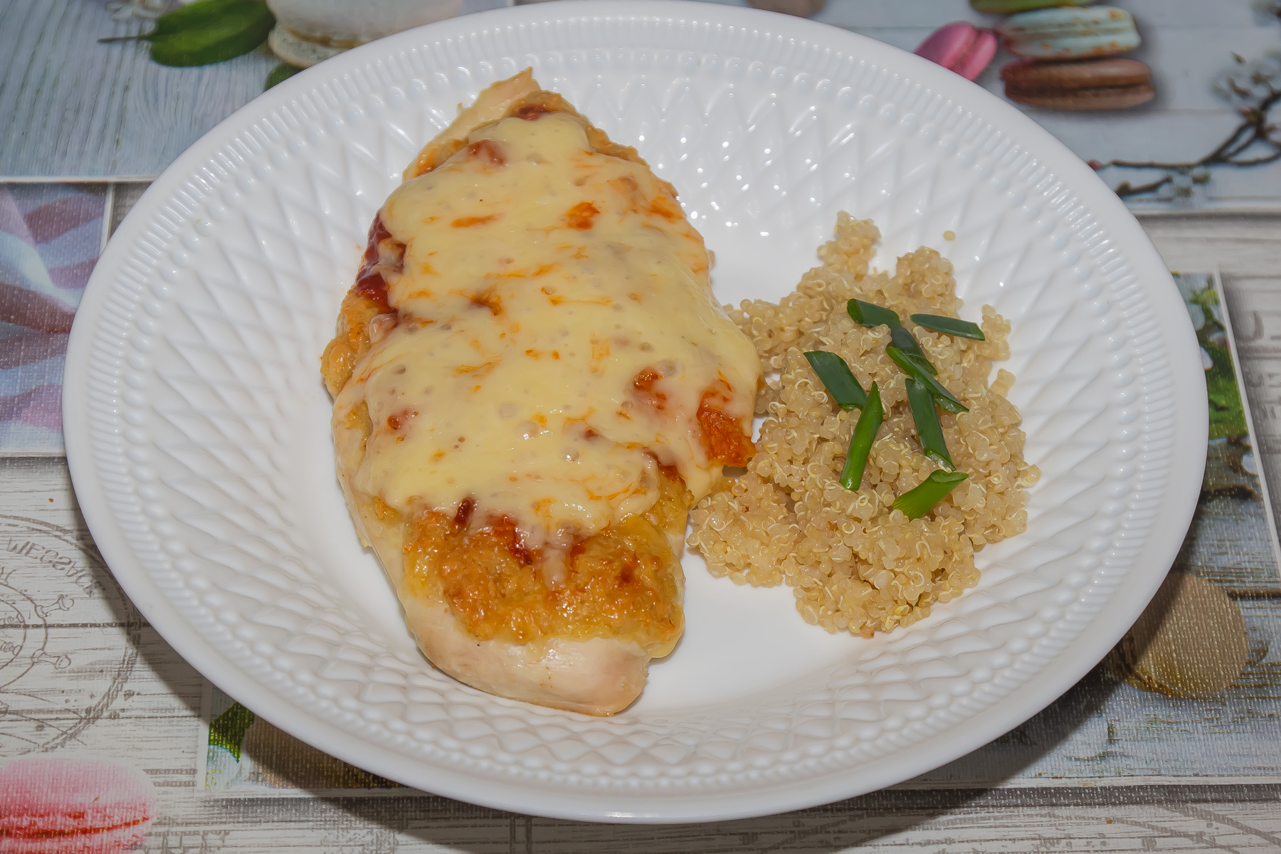 Фото к рецепту Курочка в панировке под сыром Курочка в панировке под сыром