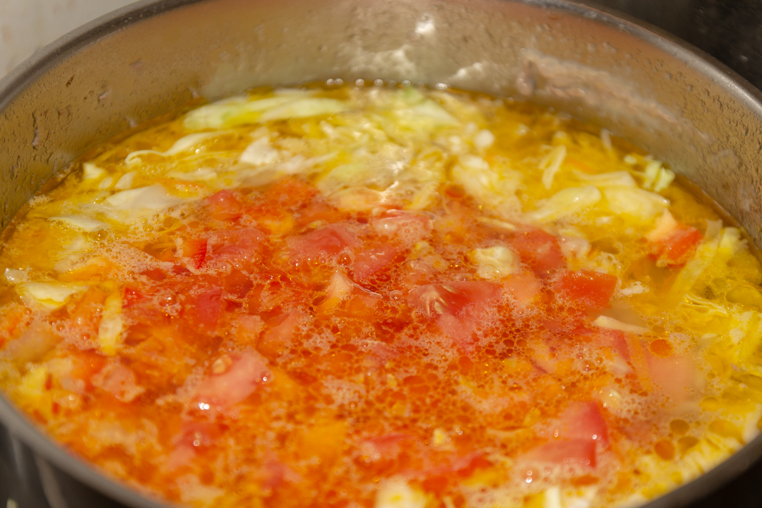 капуста добавленная в суп по рецепту Щи из индейки со свежей капустой
