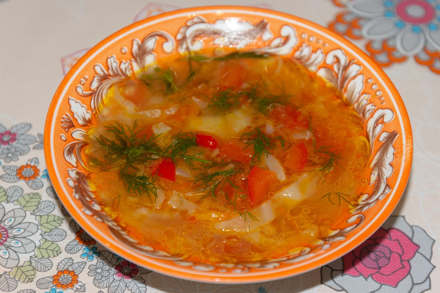 Щи из индейки со свежей капустой