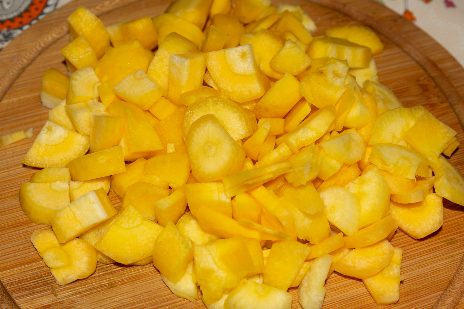 нарезанная морковь по рецепту Рассыпчатый плов с курицей