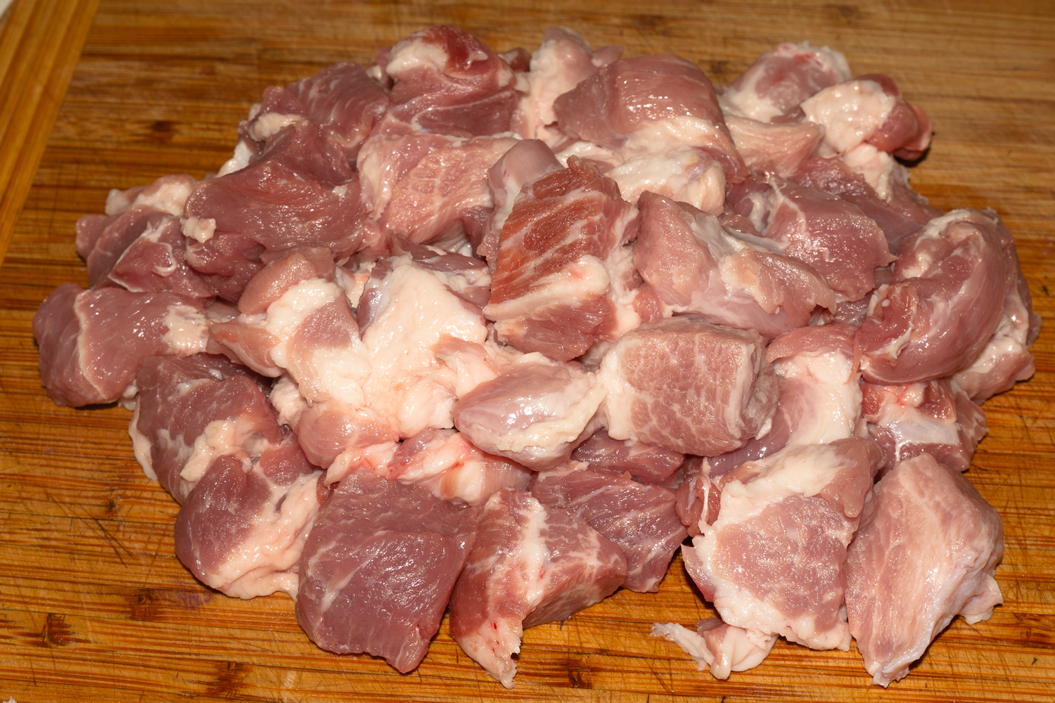 нарезанная шейка по рецепту Тушеная капуста со свининой