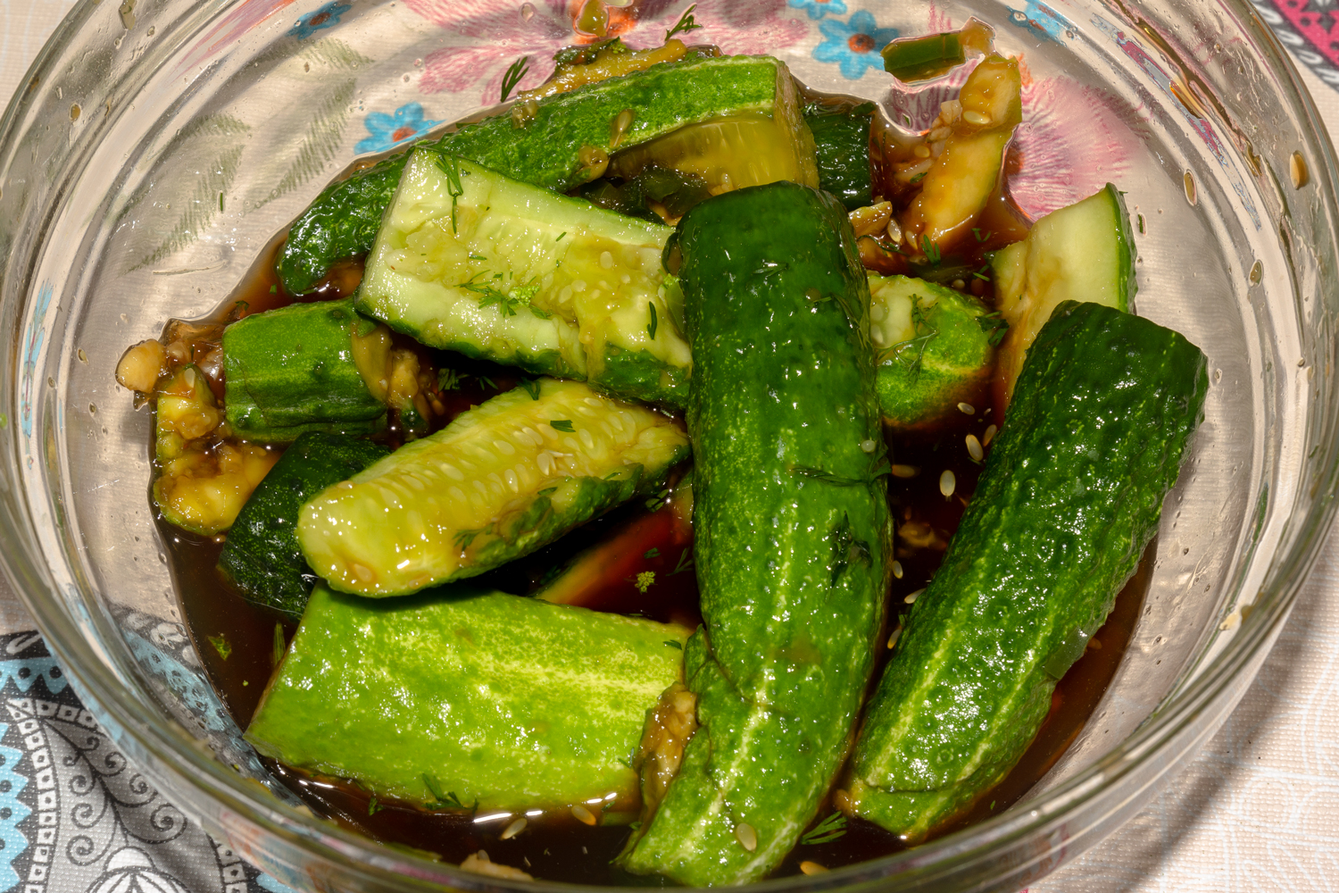 готовые огурцы по рецепту Битые огурцы по-китайски