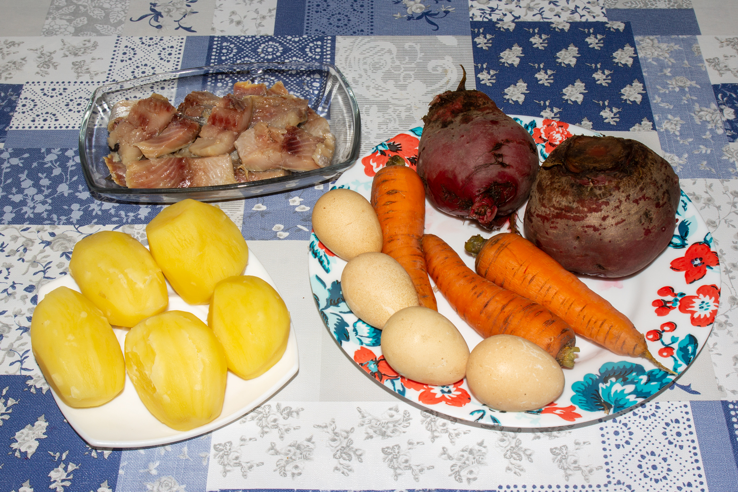 продукты для рецепта Селедка под шубой классическая