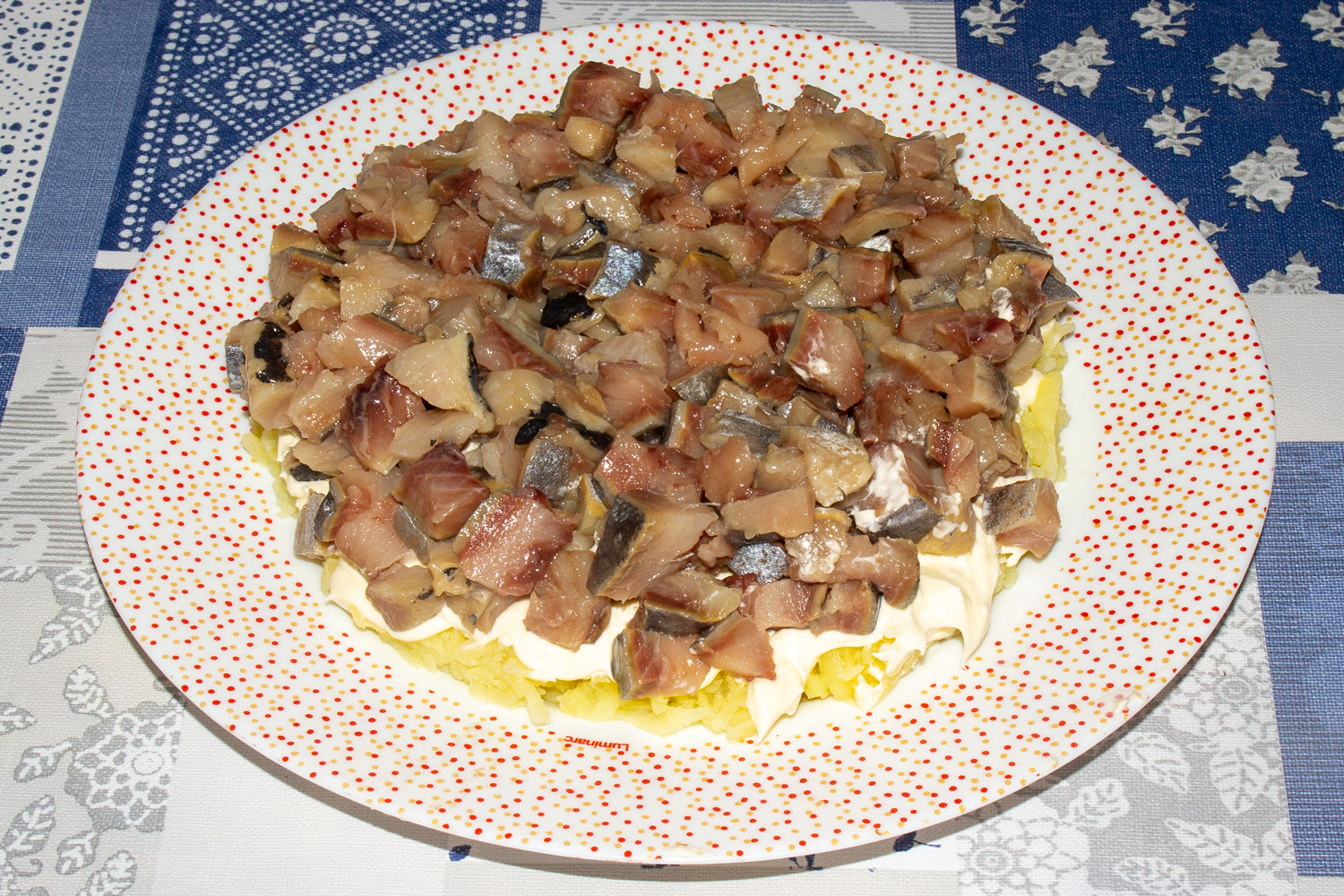 слой сельди по рецепту Селедка под шубой классическая