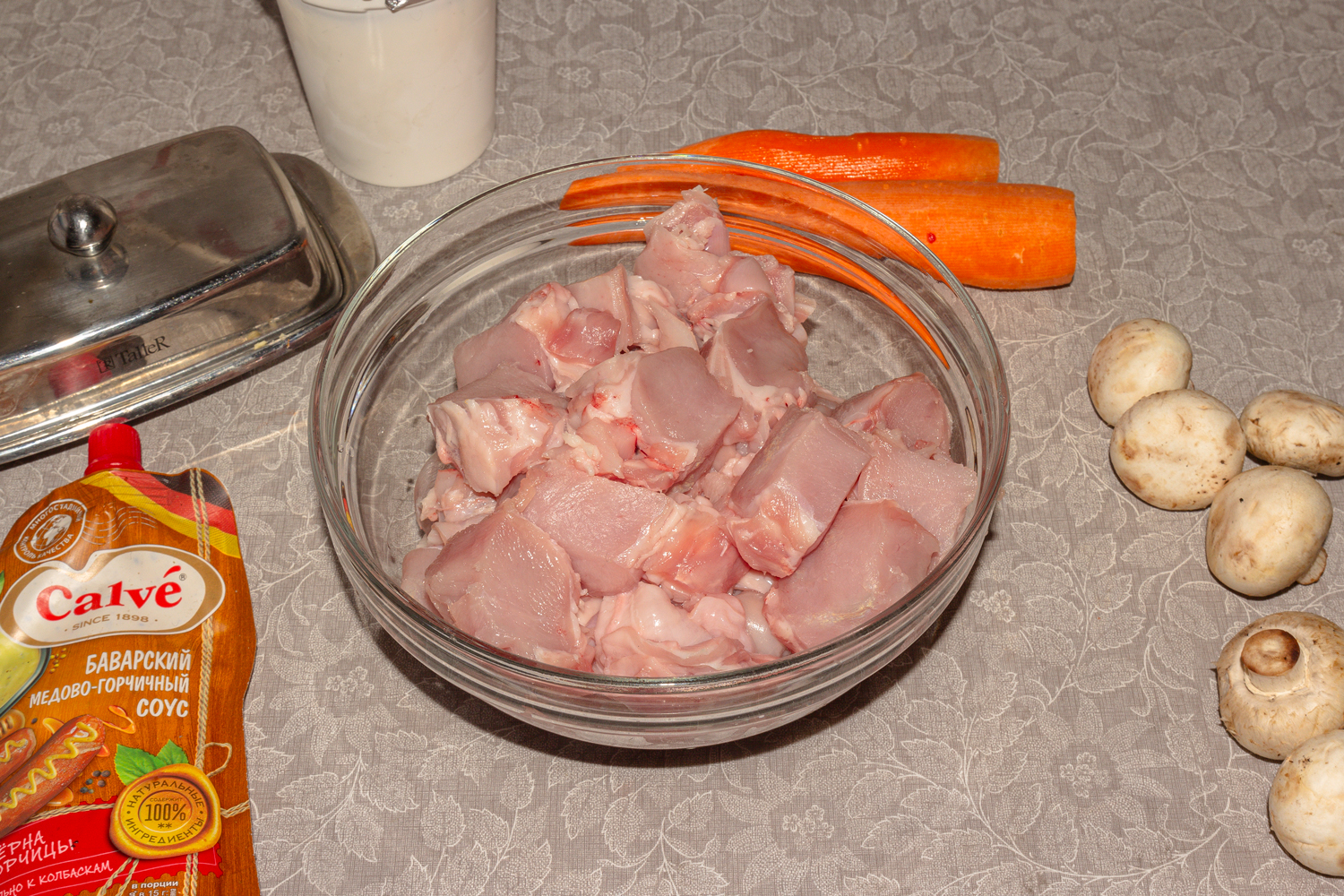 нарезанное мясо по рецепту Голландский рождественский кролик