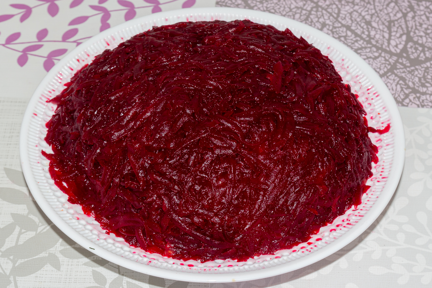 последний слой по рецепту Торт-салат с отварным языком и овощами