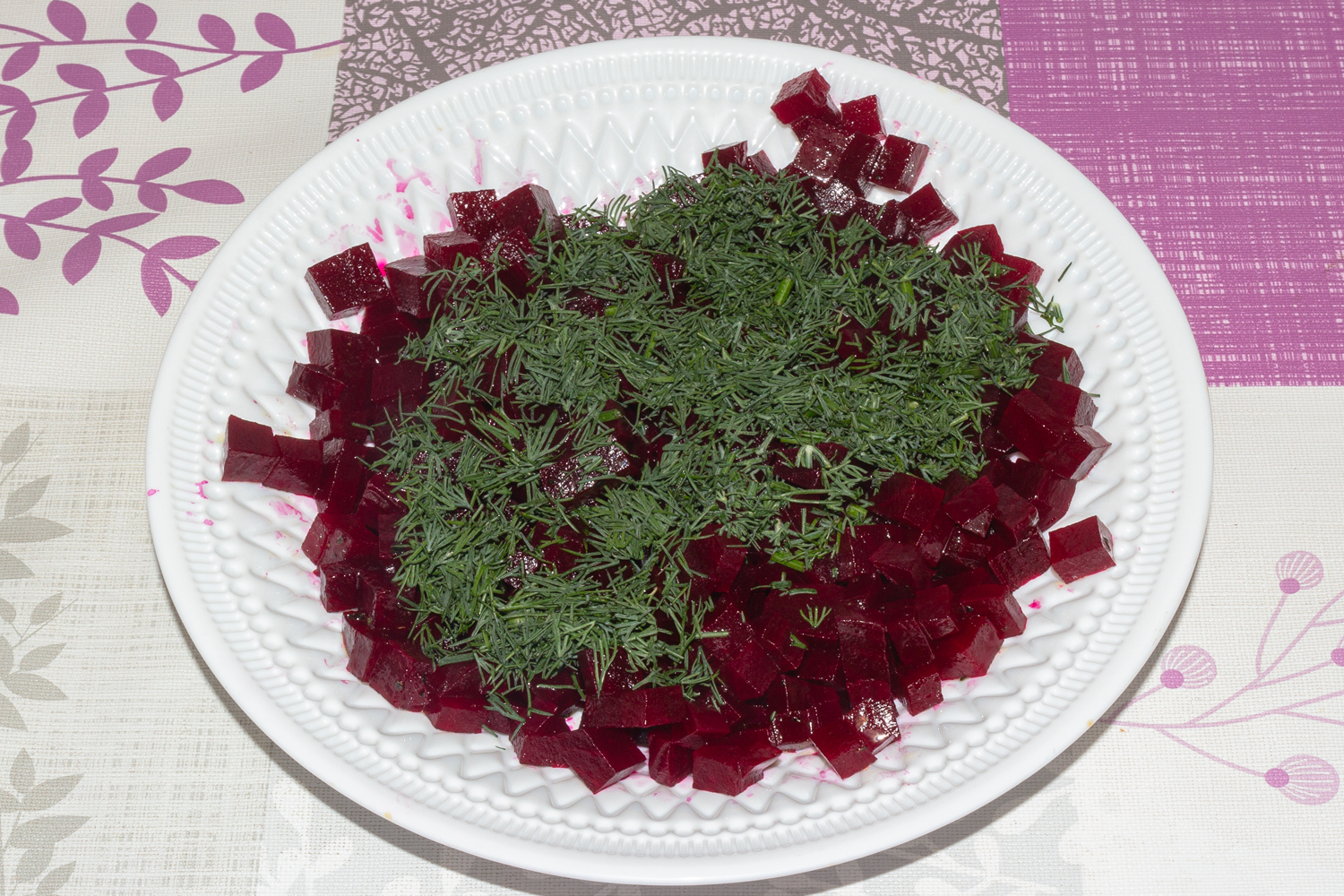 свекла посыпанная зеленью по рецепту Салат из свёклы с брынзой и зеленью