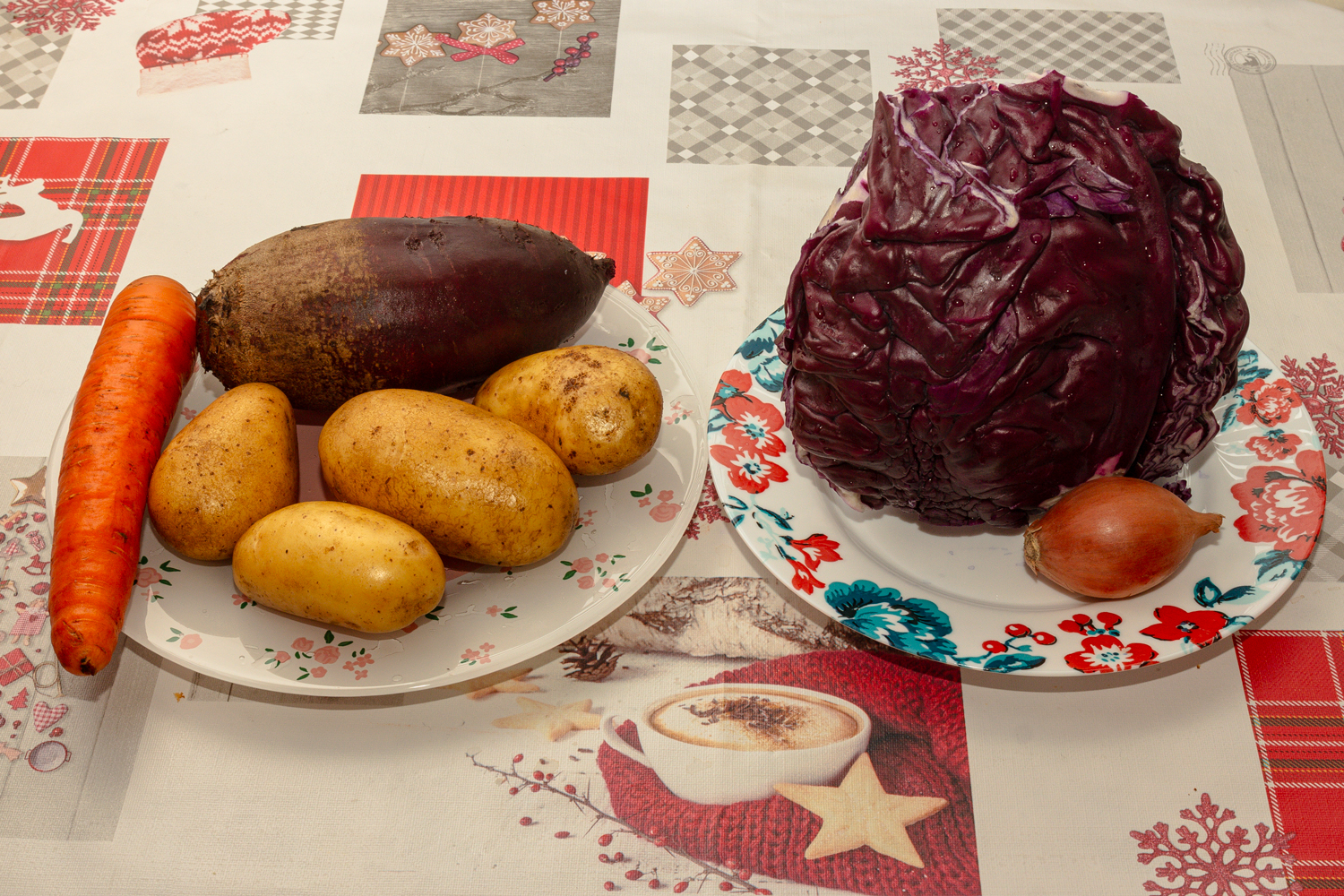 продукты для рецепта Борщ с краснокочанной капустой