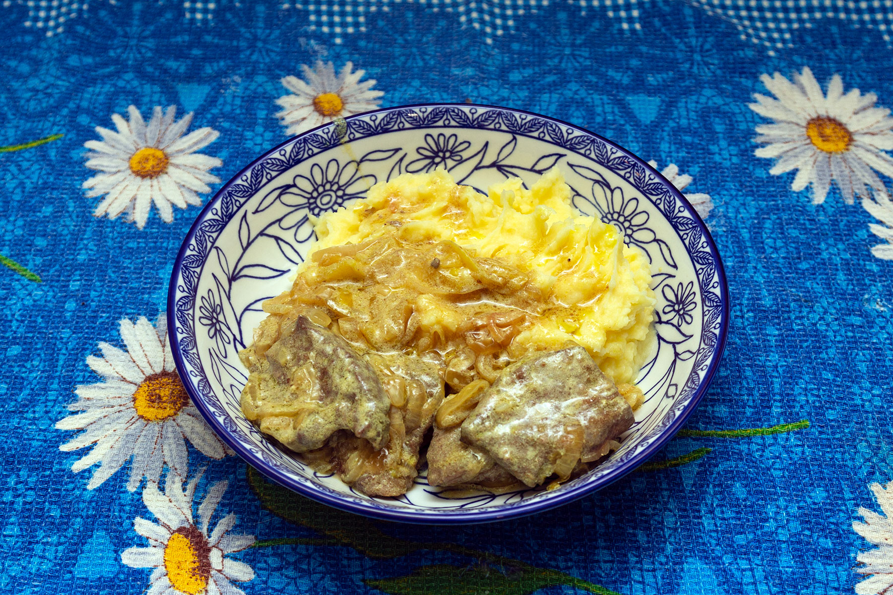 Жареная печенка с луком