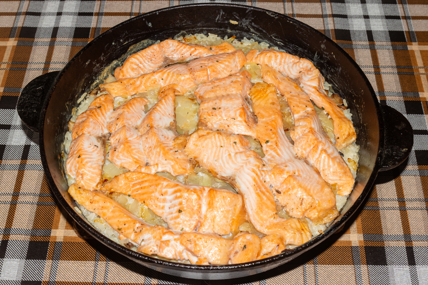 готовая форель по рецепту Форель по-царски с гарниром