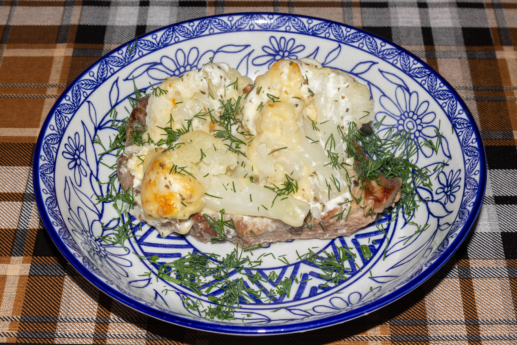 Цветная капуста со свининой