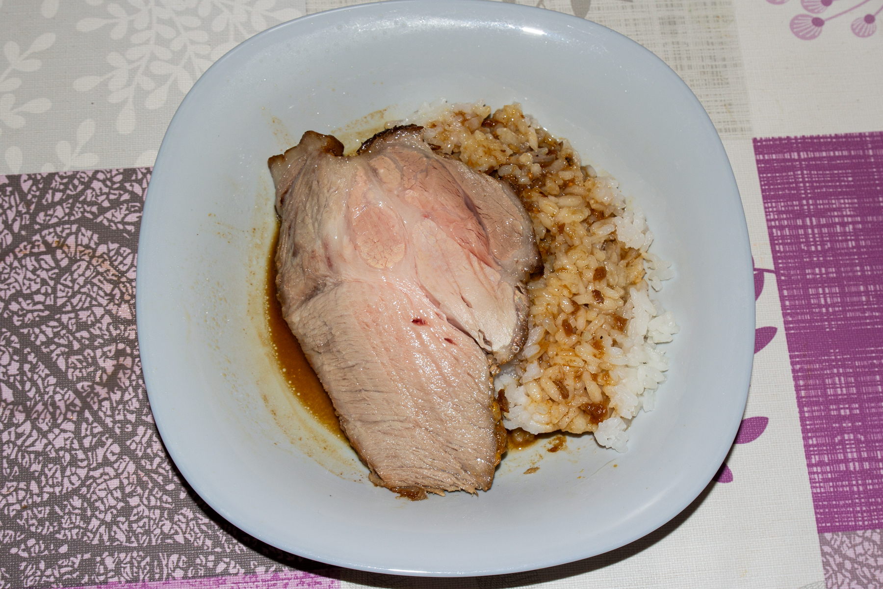 Фото к рецепту Запеченная свинина Запеченная свинина