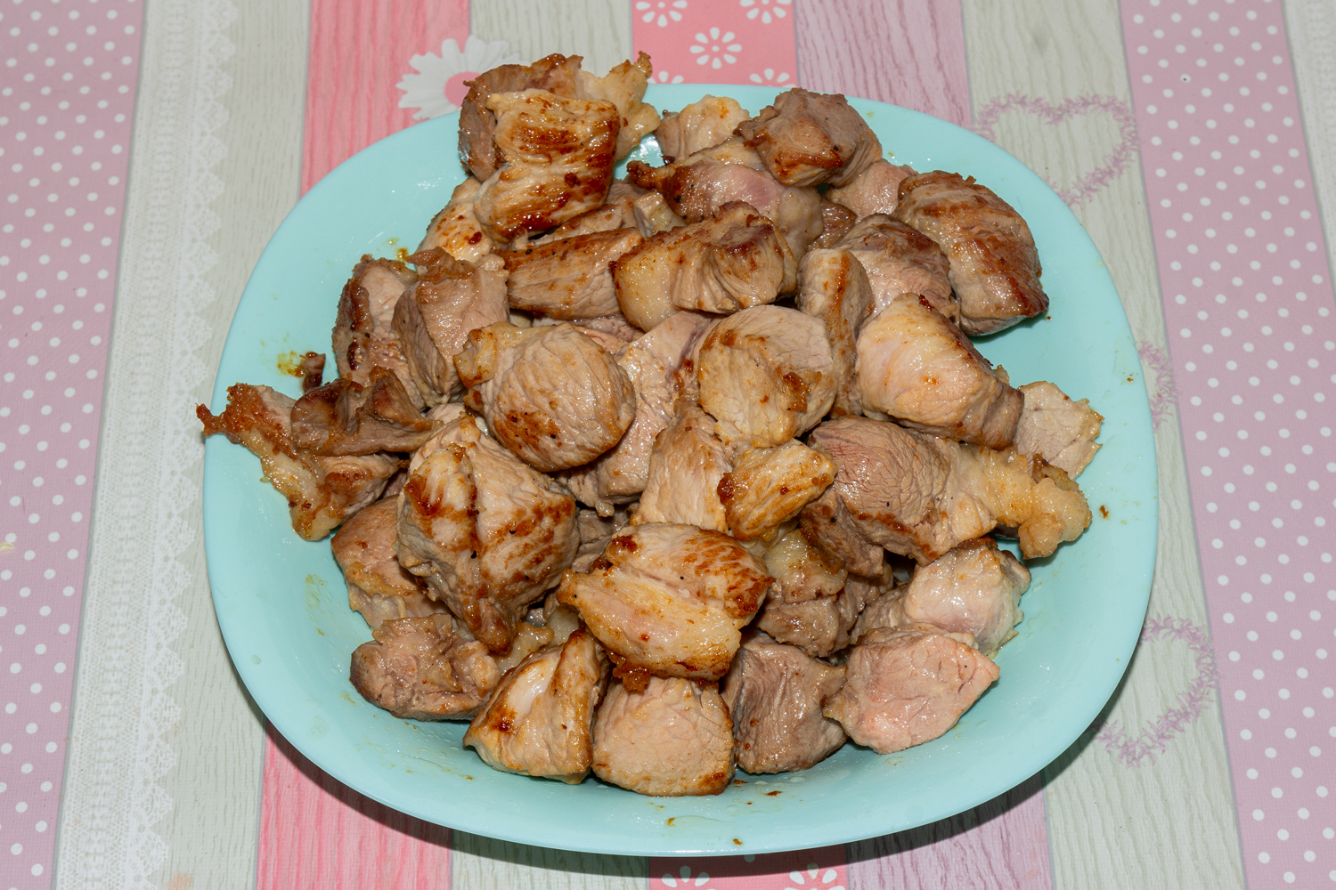 обжаренное мясо по рецепту Тушеная капуста со свининой