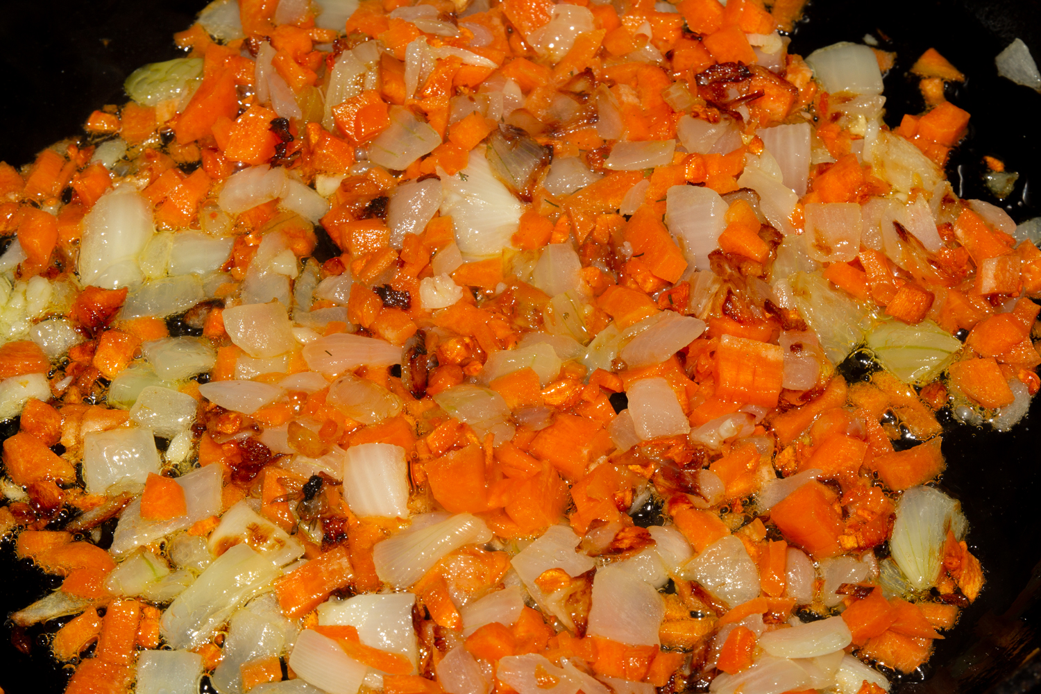 зажарка по рецепту Куриный суп с вермишелью