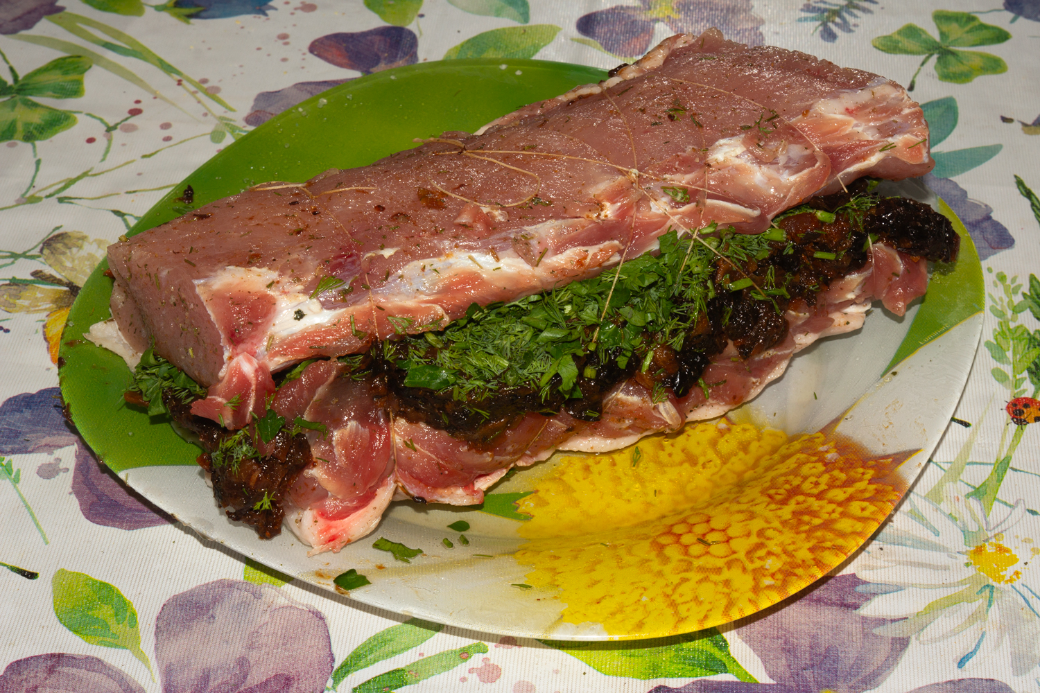 свернутое мясо по рецепту Запеченная свинина под апельсиновым соусом