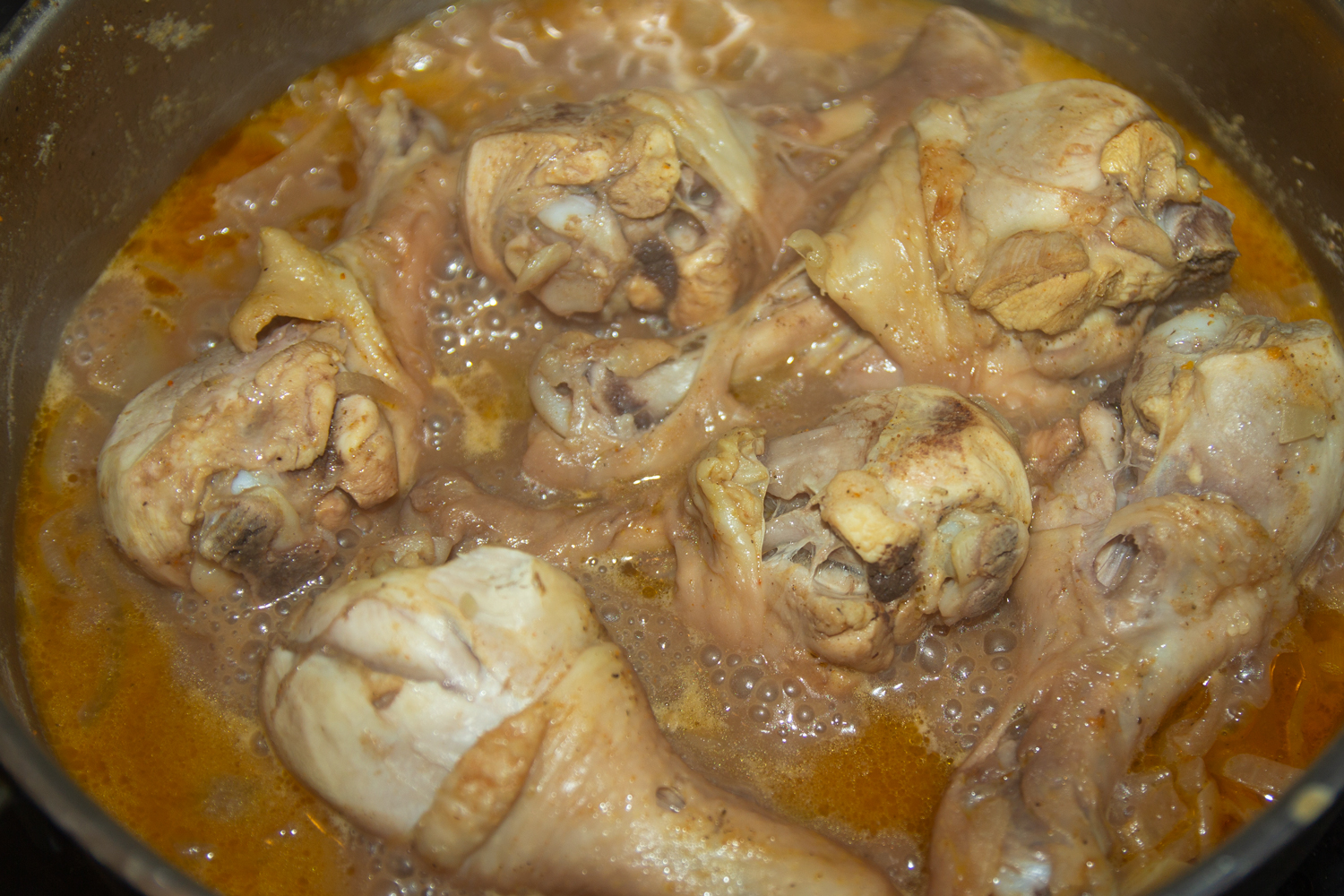 готовые ножки по рецепту Куриные голени, тушенные в красном вине