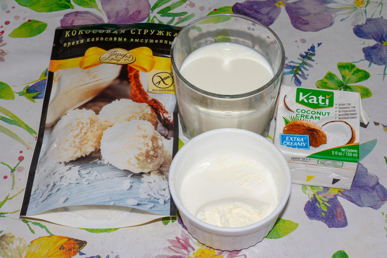 продукты для рецепта Молочный коктейль Райское блаженство