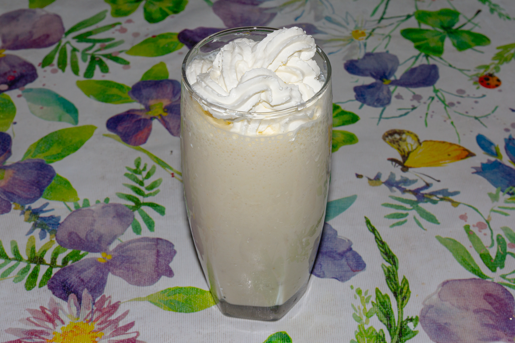 Молочный коктейль с бананом