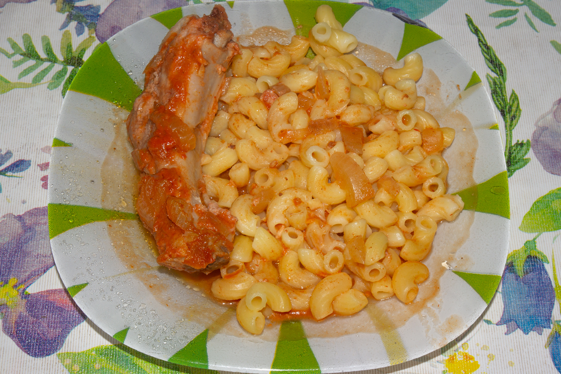 Свиные ребрышки в духовке