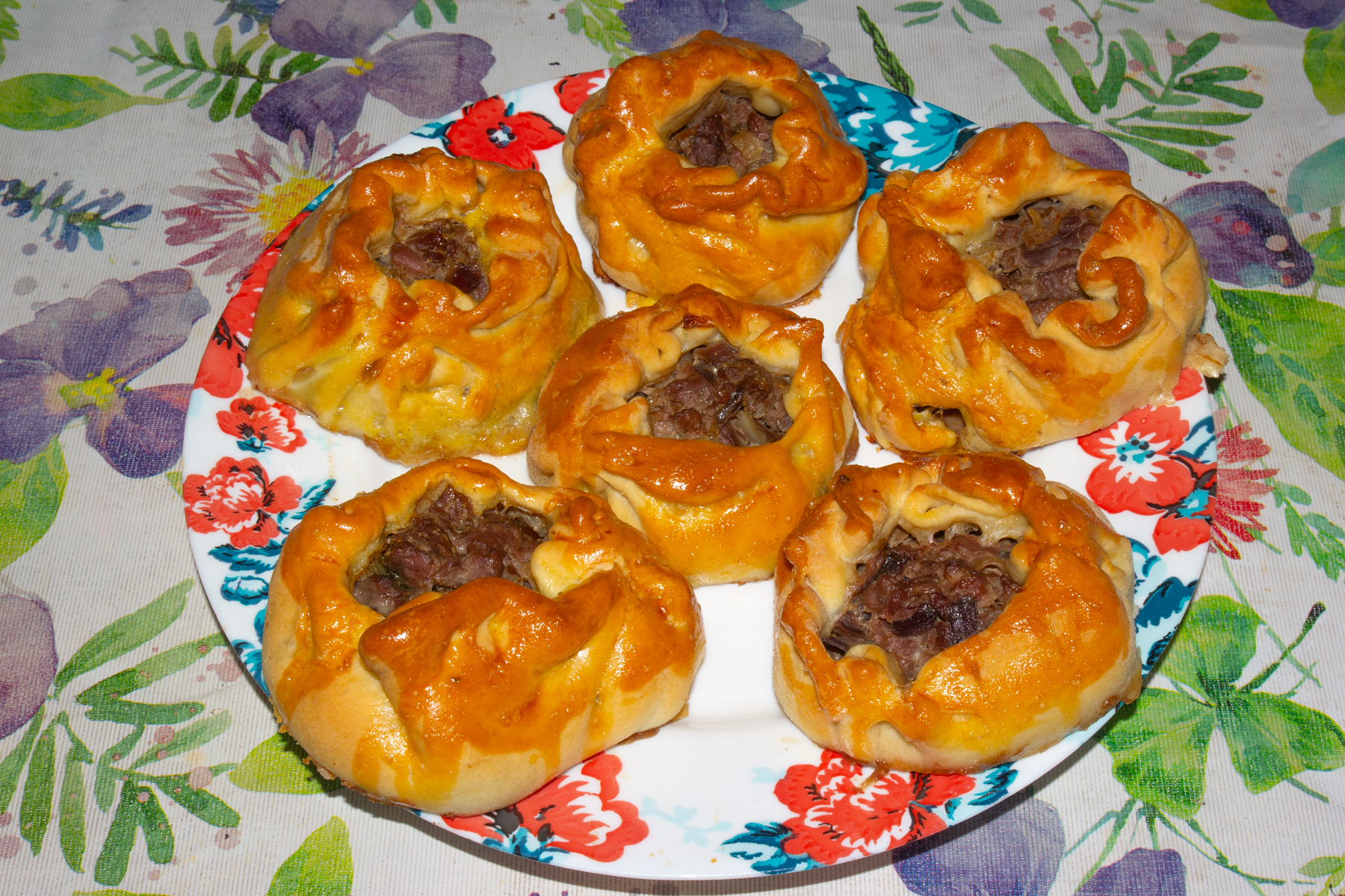 Беляши из дрожжевого теста