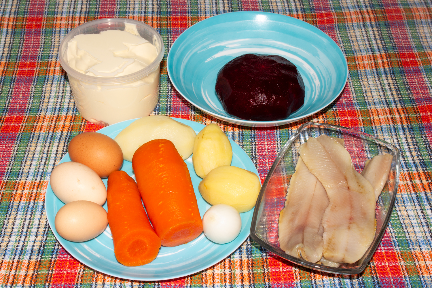 продукты для рецепта Сельдь под шубой (3)