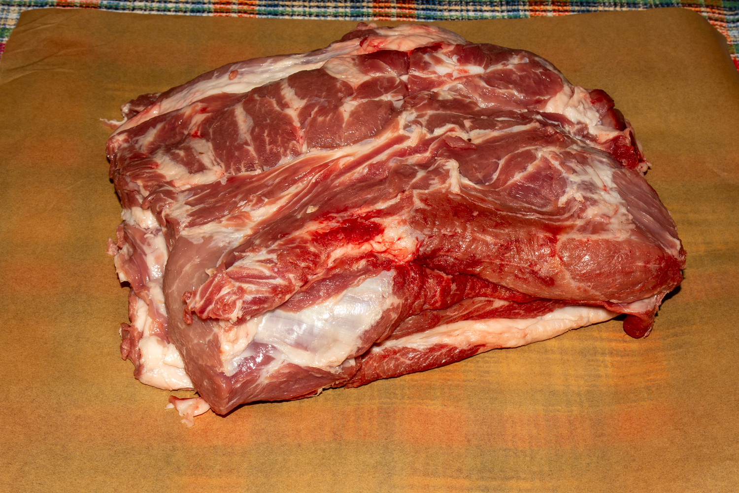 мясо для рецепта Запеченная свиная шея в специях