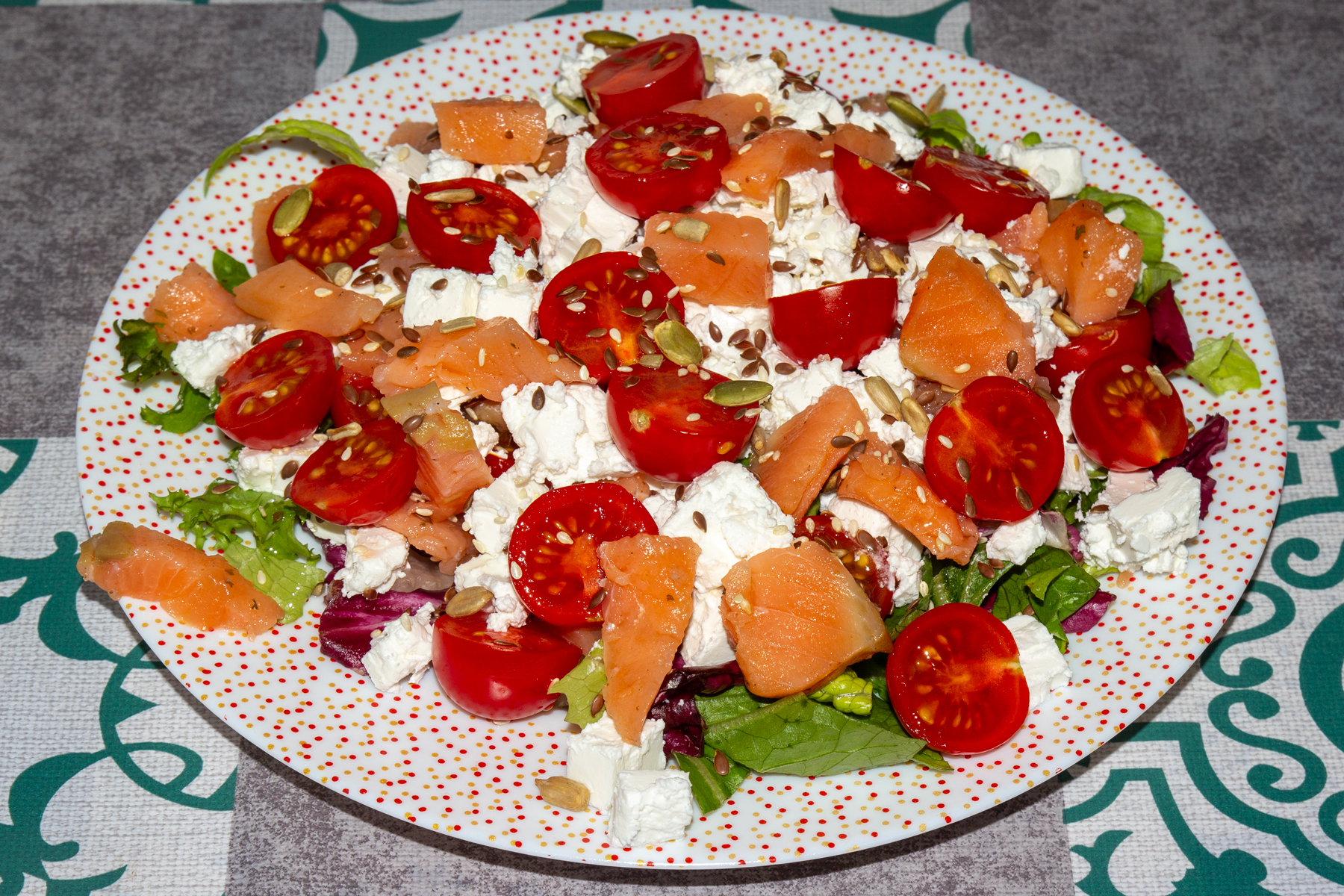 Фото к рецепту Салат Средиземноморский бриз Салат Средиземноморский бриз