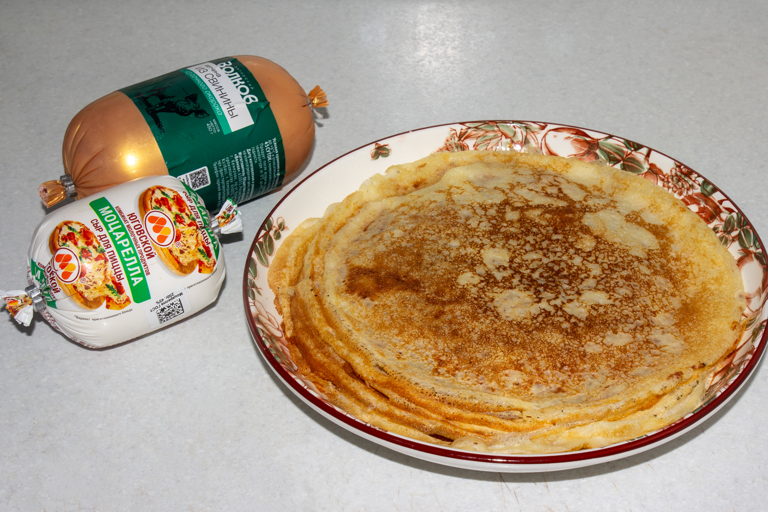 продукты для рецепта Блины с ветчиной и сыром