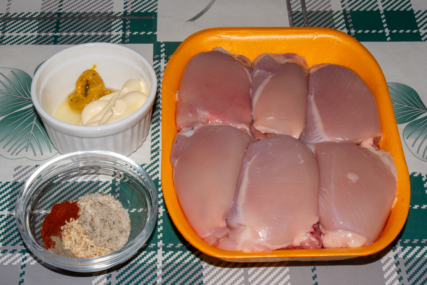 ингредиенты для рецепта Шашлычки из куриного филе в аэрогриле продукты для рецепта Шашлычки из куриного филе в аэрогриле