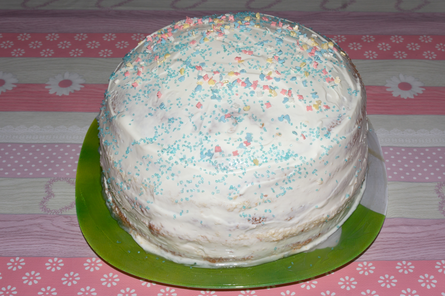 Фото к рецепту Банановый торт со сливками Банановый торт со сливками