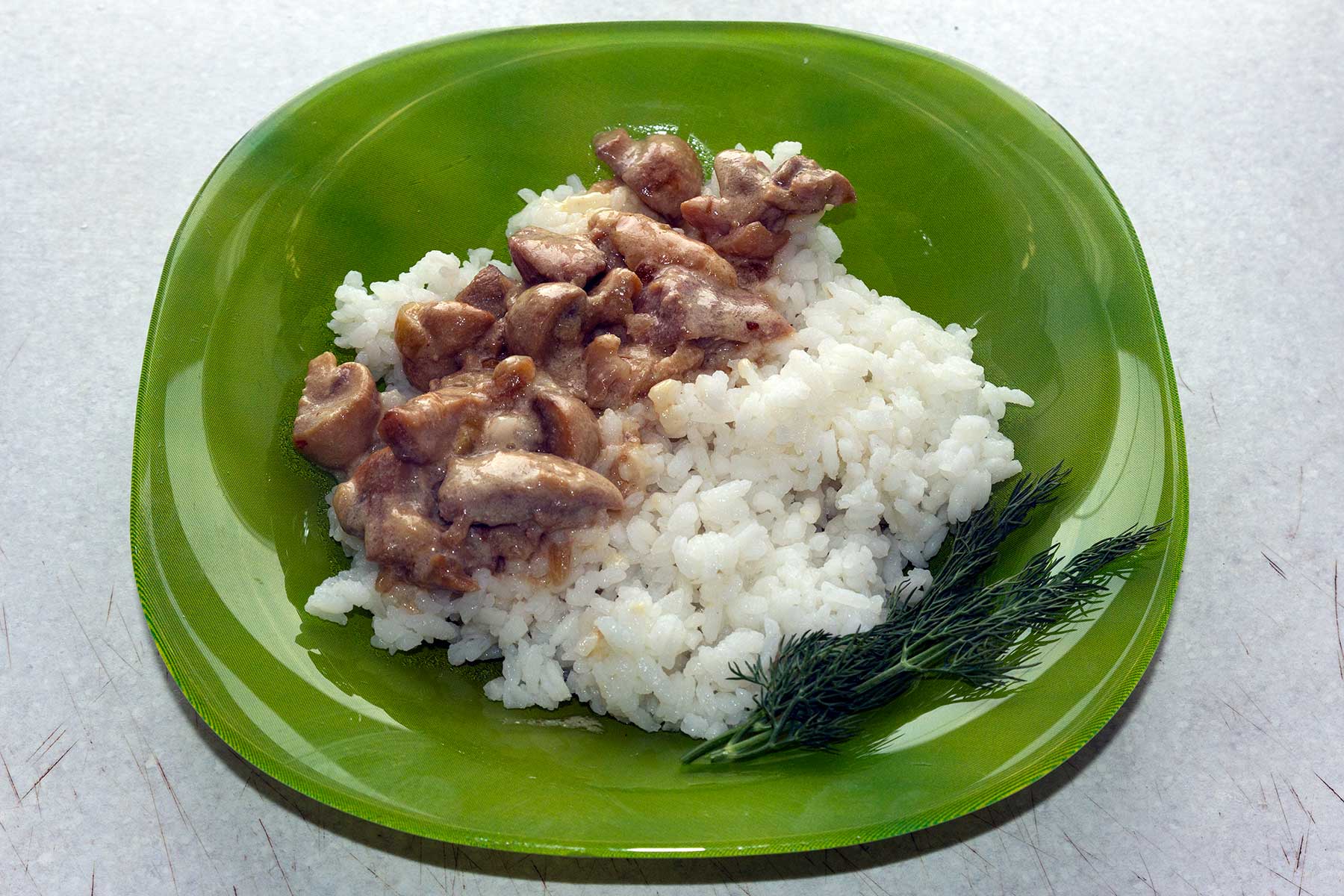 Курица с грибами