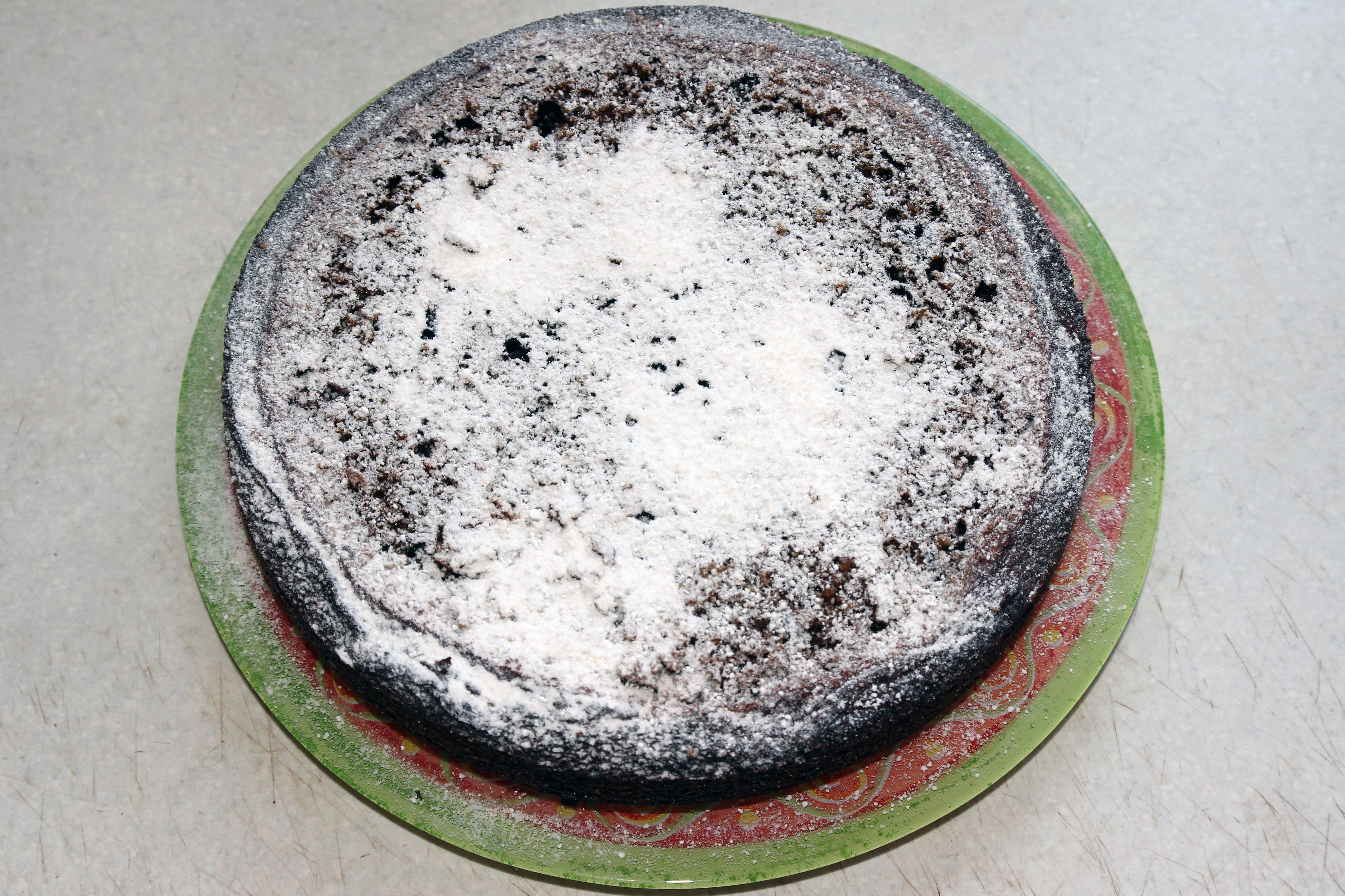 Фото к рецепту Торт "Черный маклер" Торт "Черный маклер"