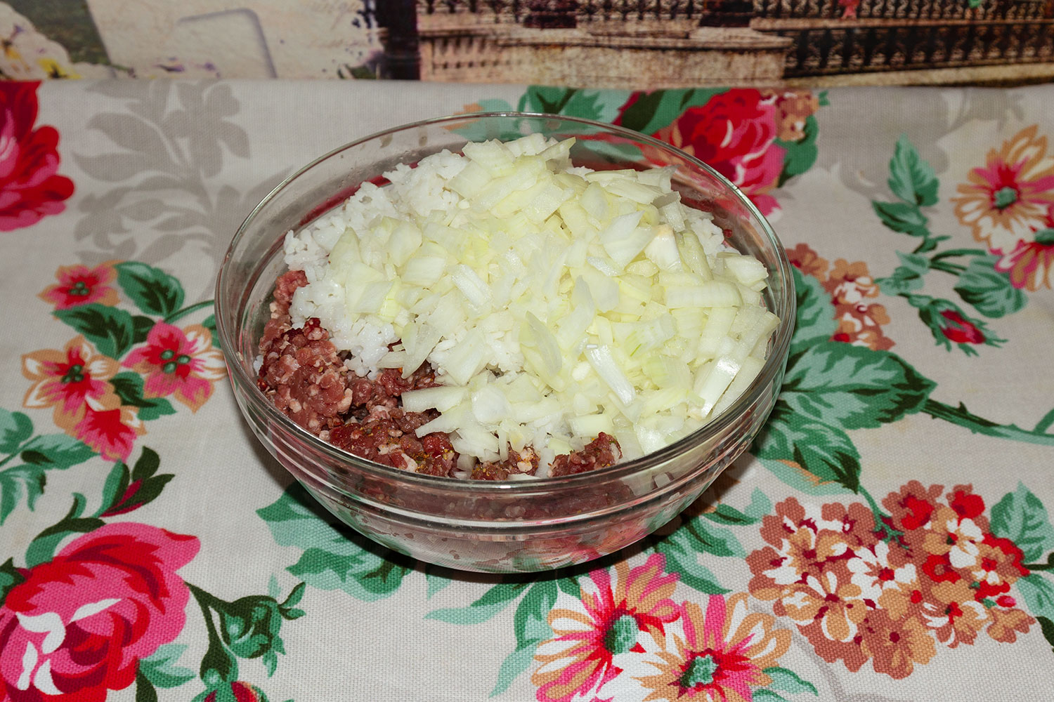 Ингредиенты для рецепта ежики из мяса