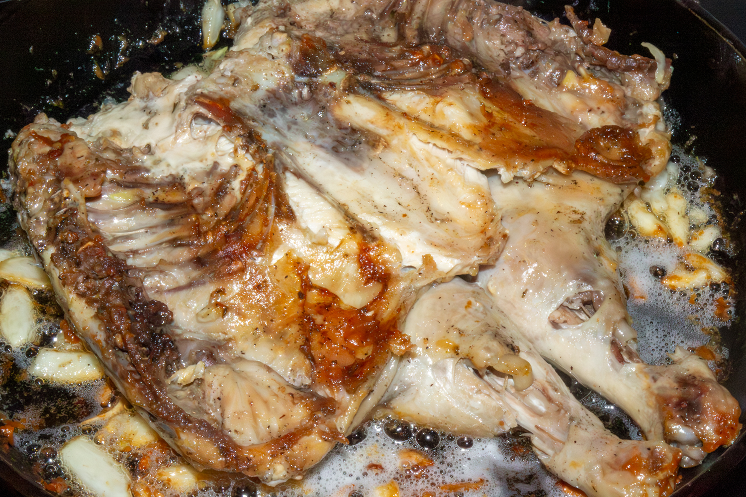 жареная курица по рецепту Цыпленок табака