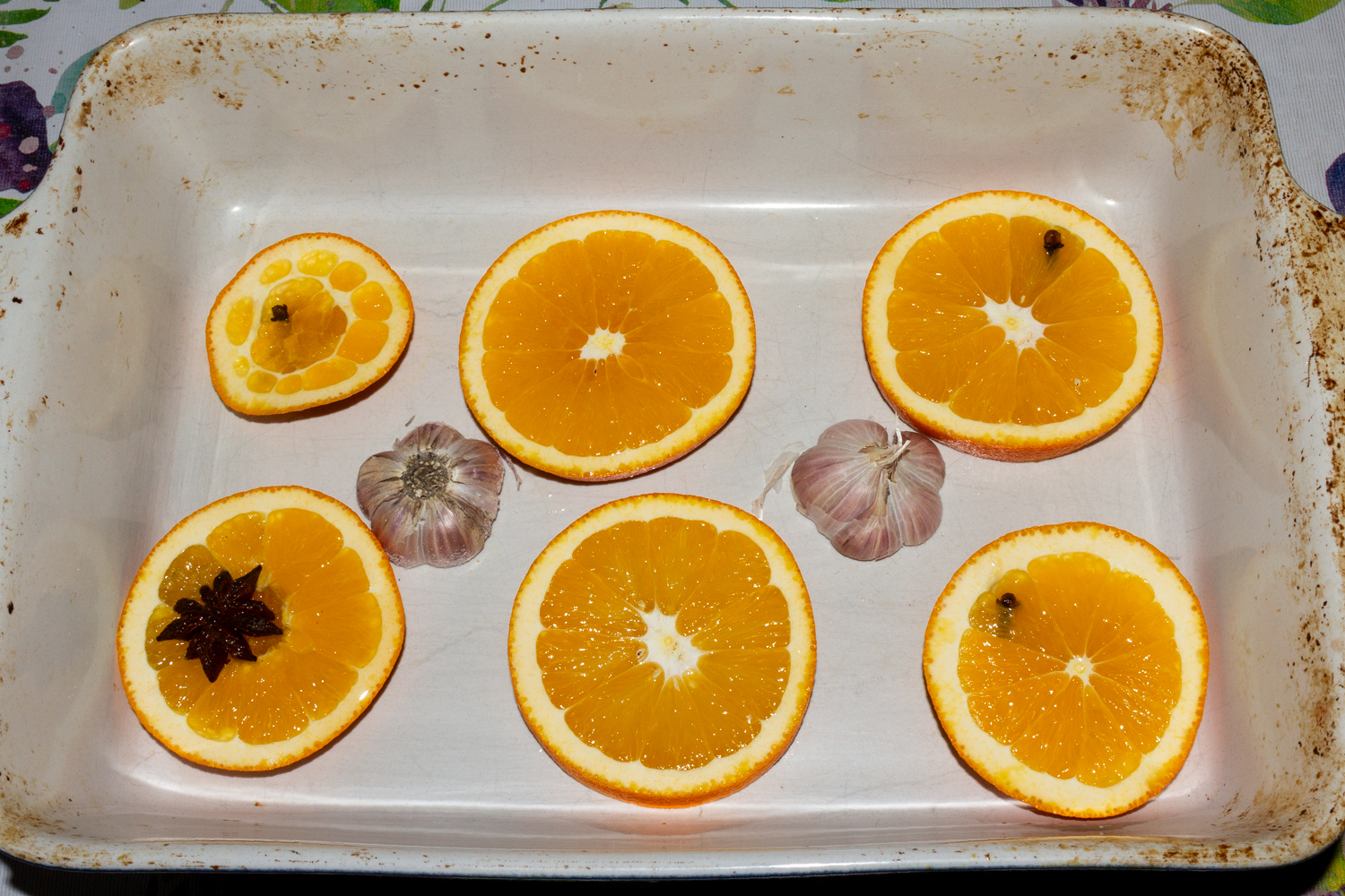 нарезанные апельсины по рецепту Утка с апельсиновым соусом