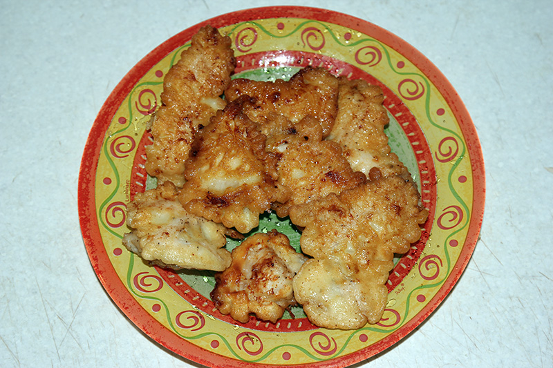 Фото к рецепту Куриное филе в кляре Куриное филе в кляре