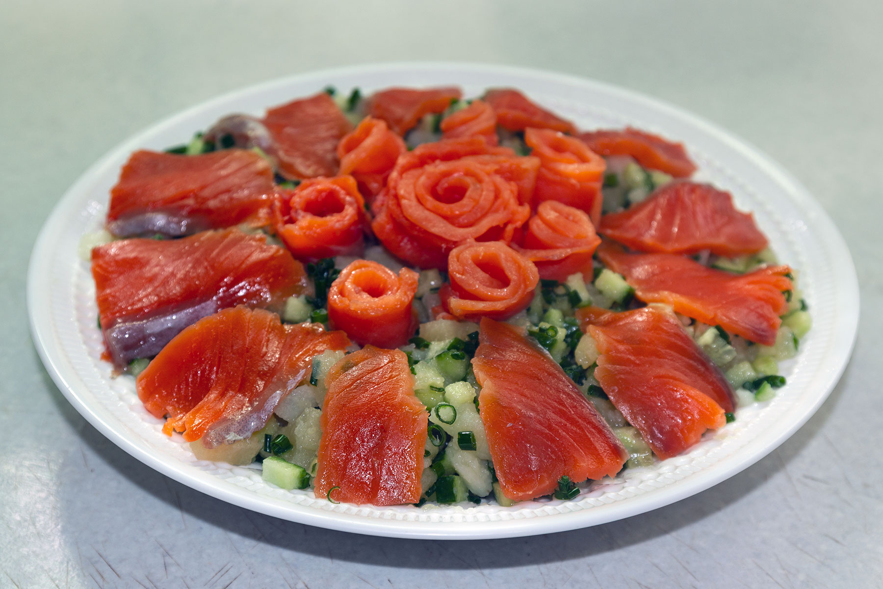 Фото к рецепту Салат из семги (2) Салат из семги (2)